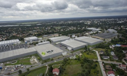 Kongsberg dobiera powierzchnię w MLP Pruszków I