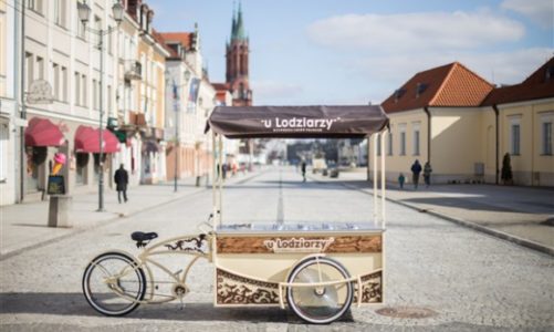 Dzwonią ludzie z całej Polski, pytają o riksze w kogutki