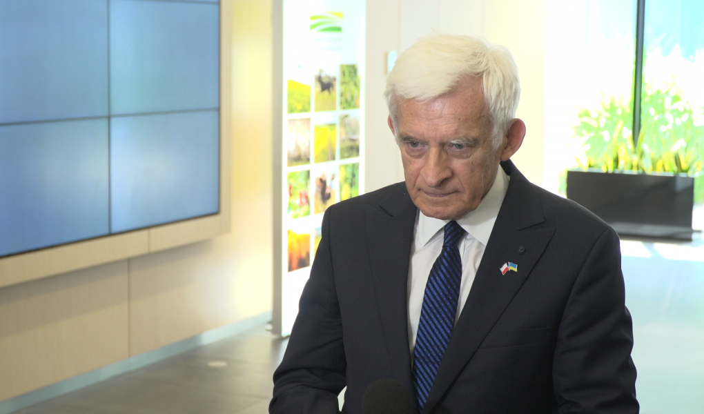 Prof. Jerzy Buzek: Możliwe korekty w unijnej polityce dotyczącej rolnictwa. W grę wchodzą tylko tymczasowe odstępstwa